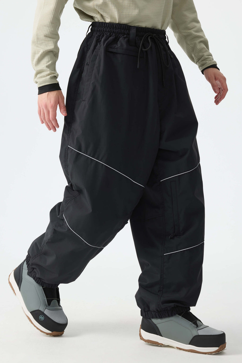 Color-Block Reflective Baggy Snow Pants – Unisex | Gsou Snow