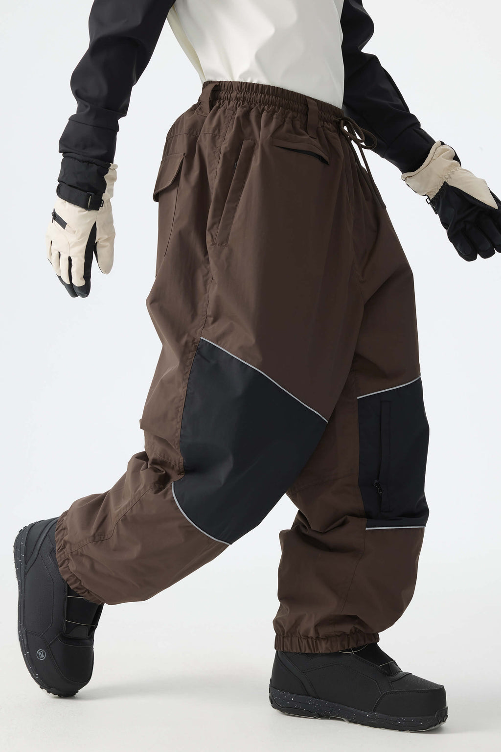 Color-Block Reflective Baggy Snow Pants – Unisex | Gsou Snow