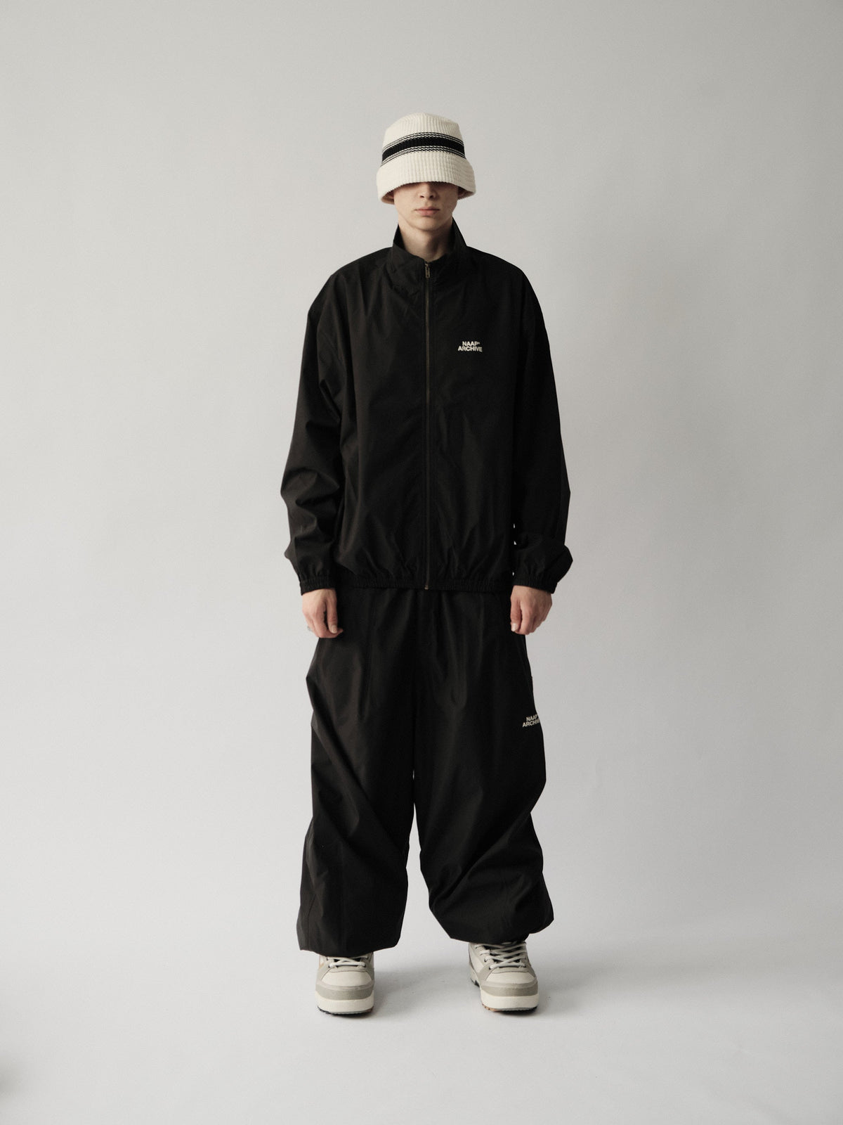 2L Wet Hill  Park Snow Pants - Unisex | NAAP ARCHIVE