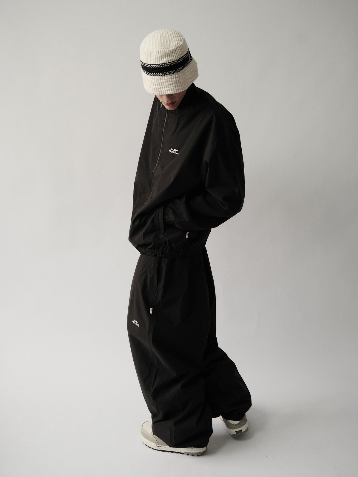 2L Wet Hill  Park Snow Pants - Unisex | NAAP ARCHIVE