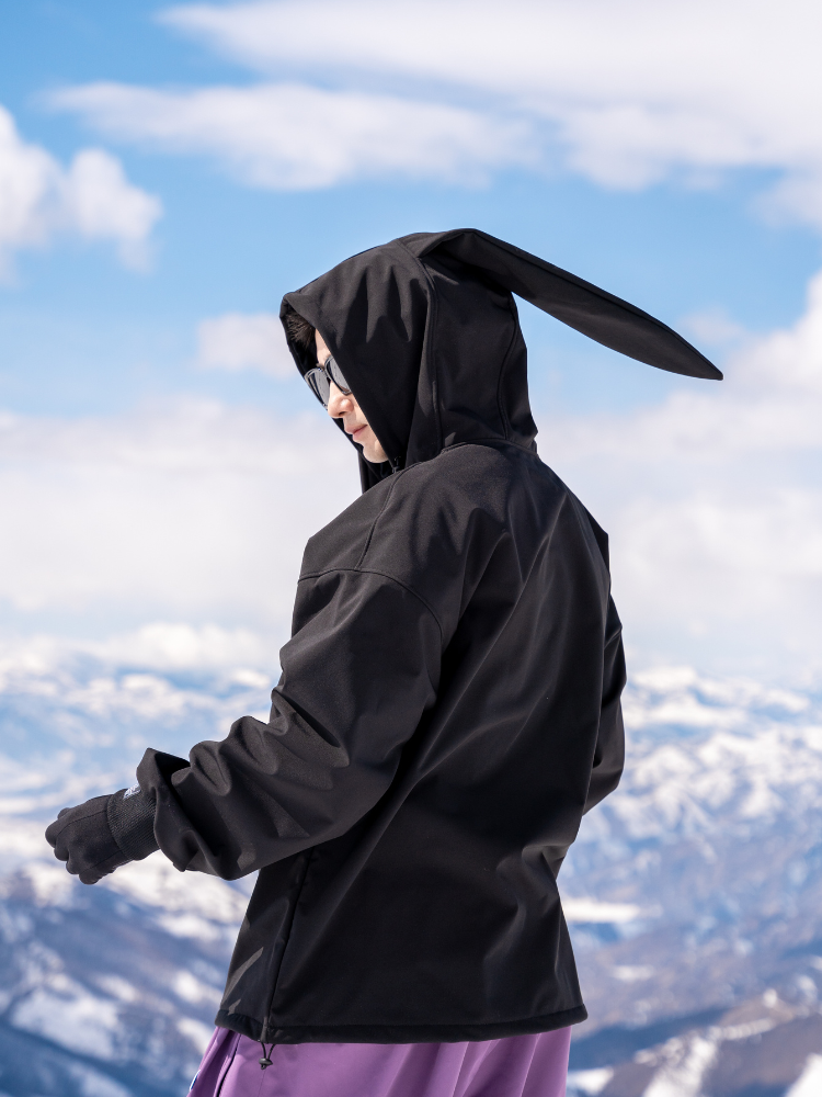 Iconic Rabbit Waterproof Fleece Hoodie – Unisex | Doorek