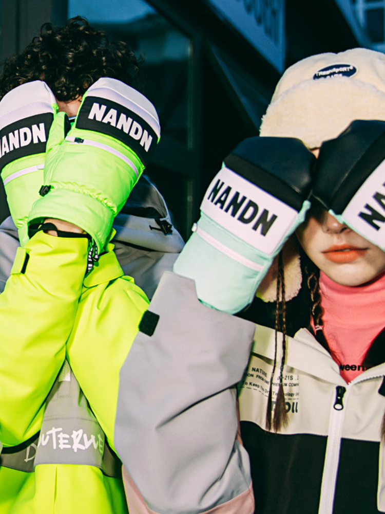 Winter Powder Snow Mittens | NANDN